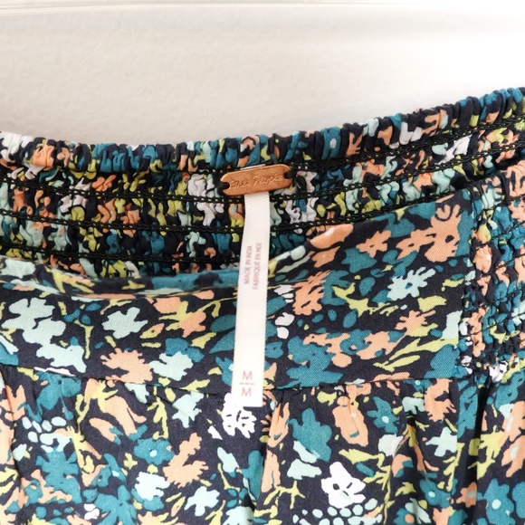 Free People Dayz Floral Maxi Skirt size Medium - Picture 2 of 3